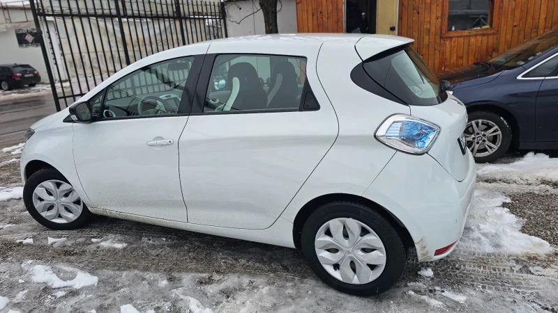 Renault Zoe 40Kwh, снимка 8 - Автомобили и джипове - 48129424