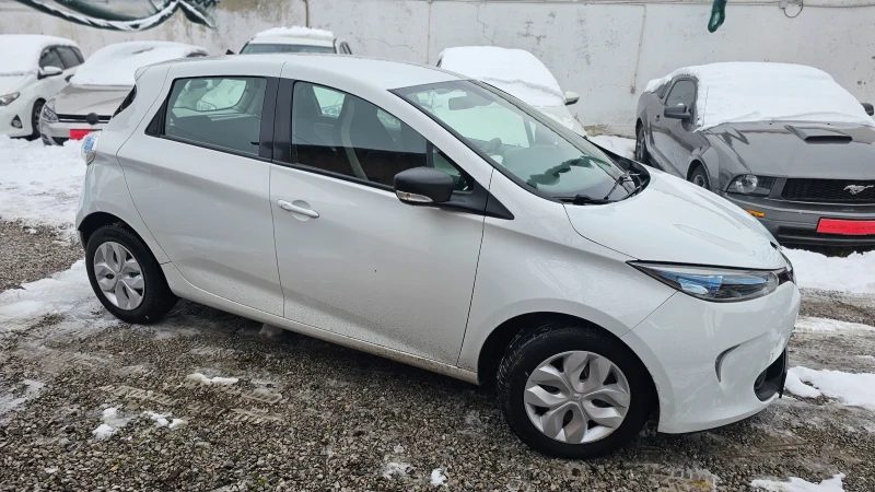 Renault Zoe 40Kwh, снимка 4 - Автомобили и джипове - 48129424