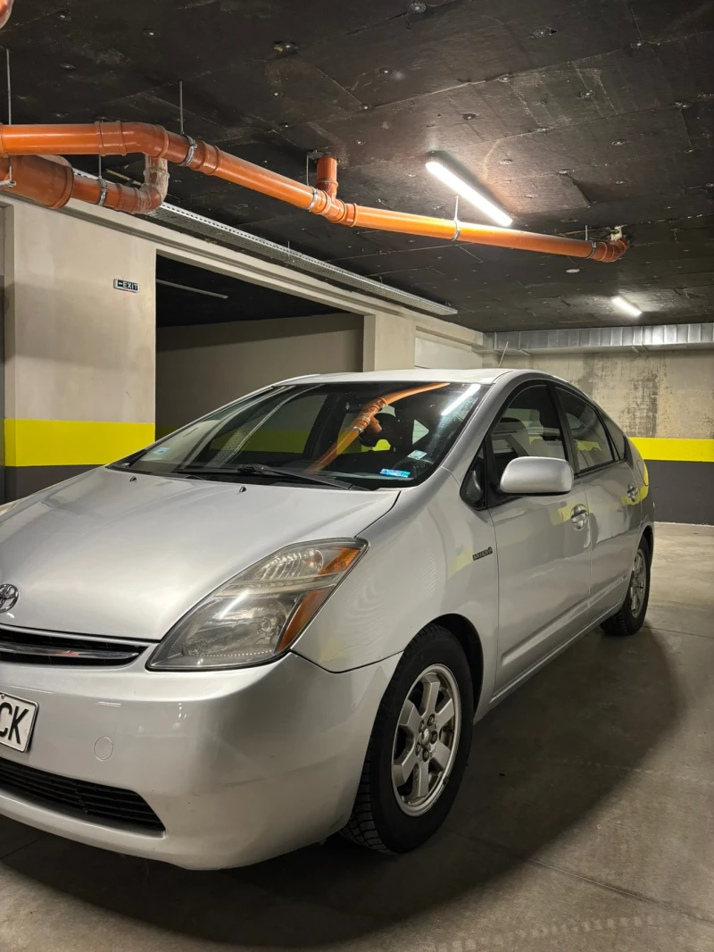 Toyota Prius, снимка 2 - Автомобили и джипове - 48425245