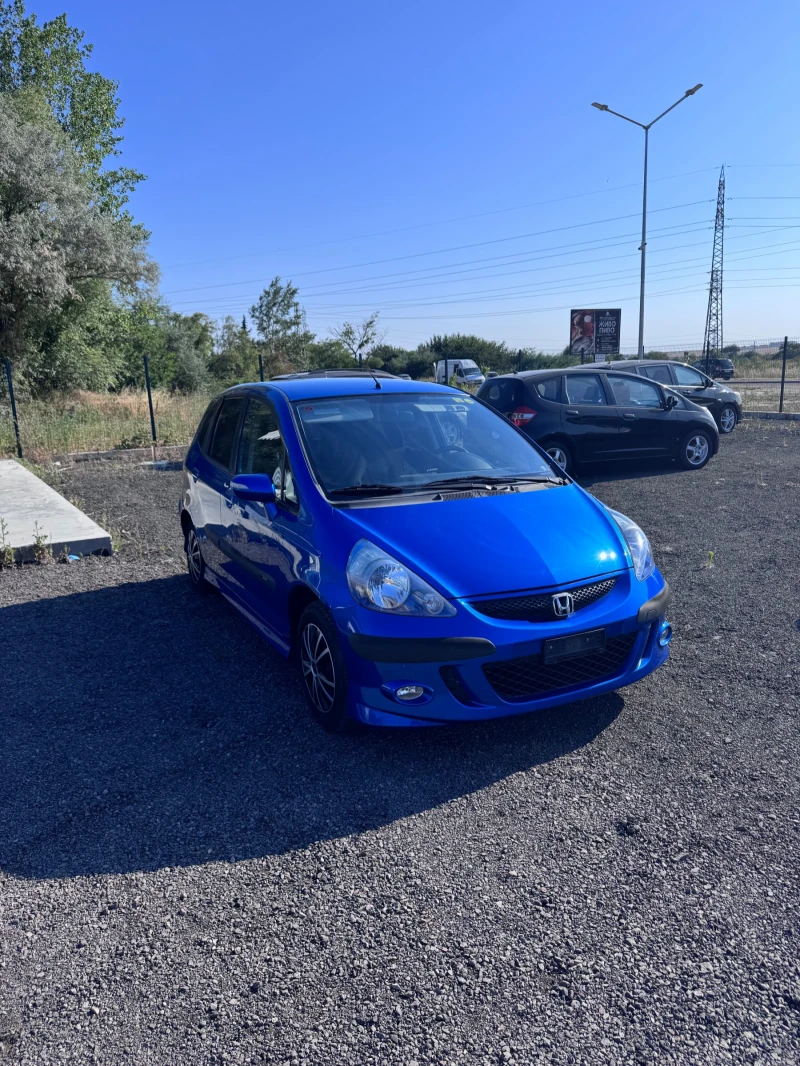 Honda Jazz 1.4i Sport Joker Swiss, снимка 2 - Автомобили и джипове - 52558451