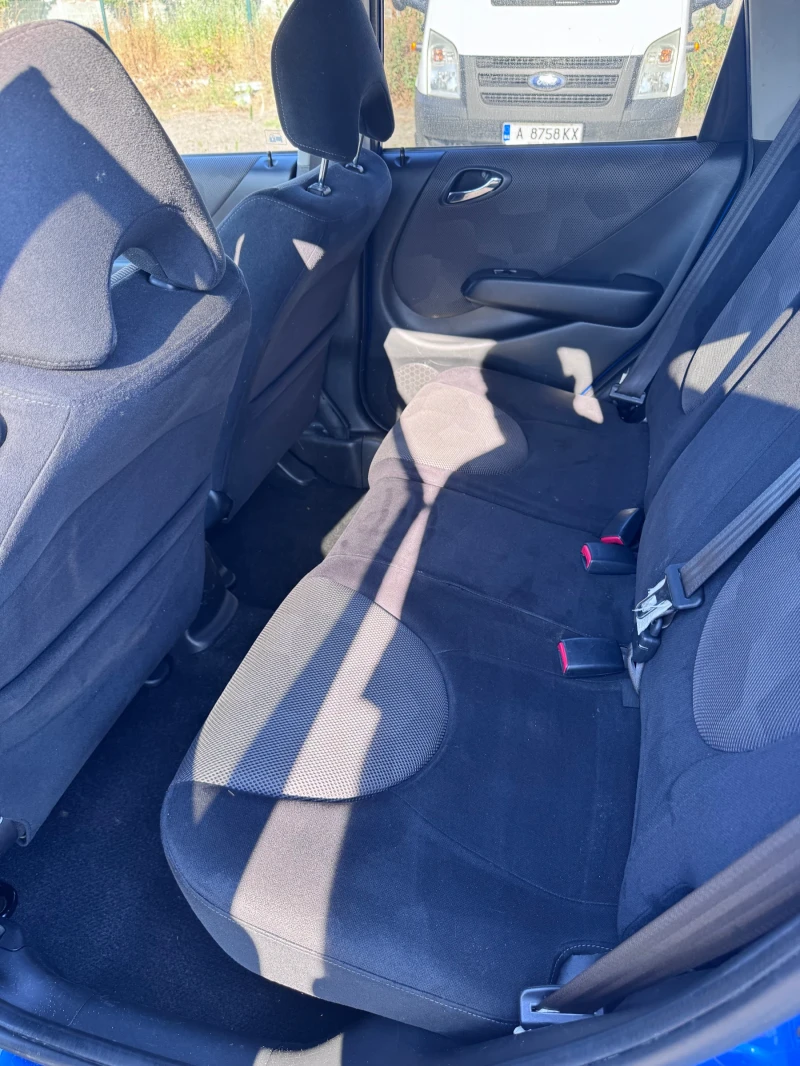 Honda Jazz 1.4i Sport Joker Swiss, снимка 9 - Автомобили и джипове - 52558451