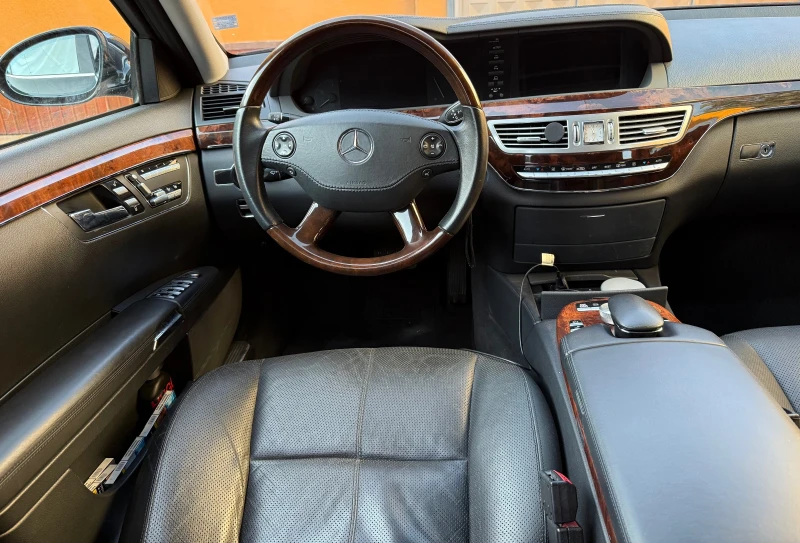 Mercedes-Benz S 500, снимка 11 - Автомобили и джипове - 51335762