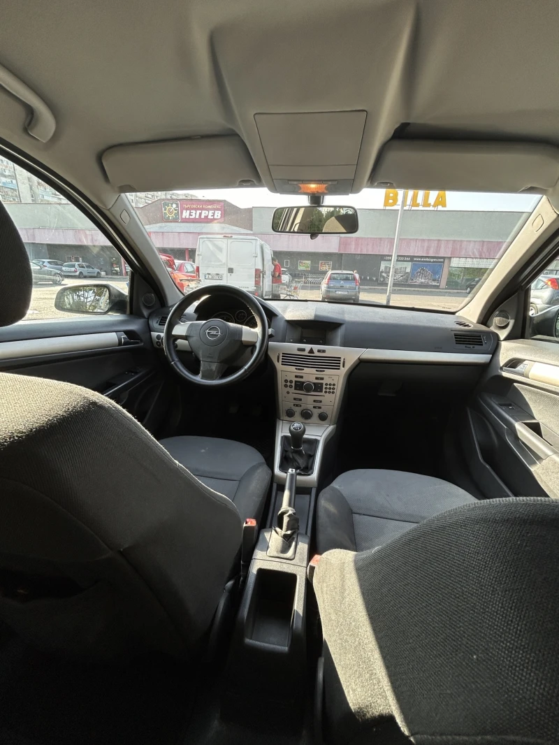 Opel Astra, снимка 3 - Автомобили и джипове - 52696924