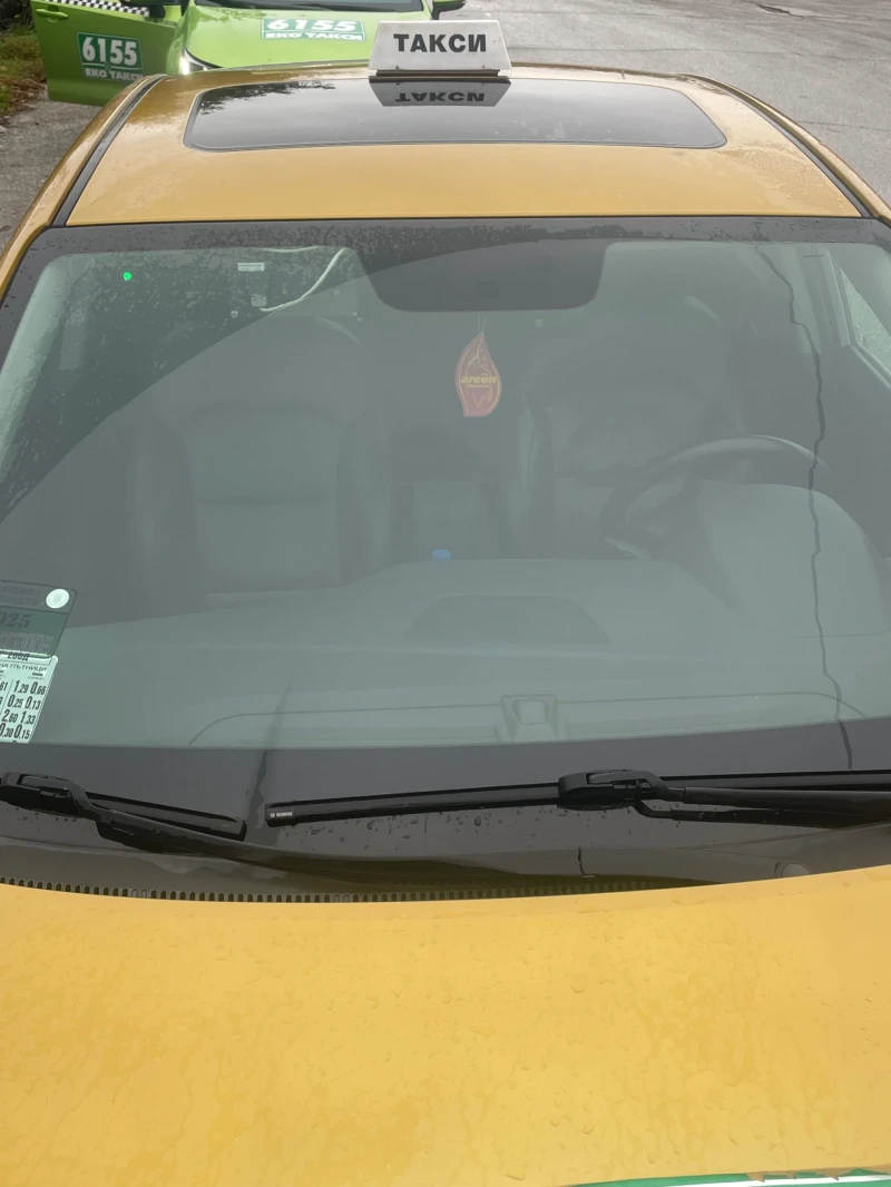 Hyundai Elantra Limited , снимка 12 - Автомобили и джипове - 52343405