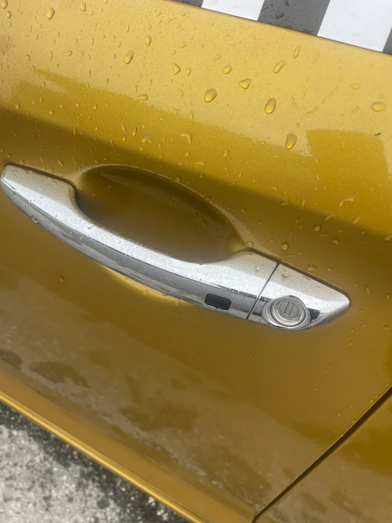 Hyundai Elantra Limited , снимка 13 - Автомобили и джипове - 52343405