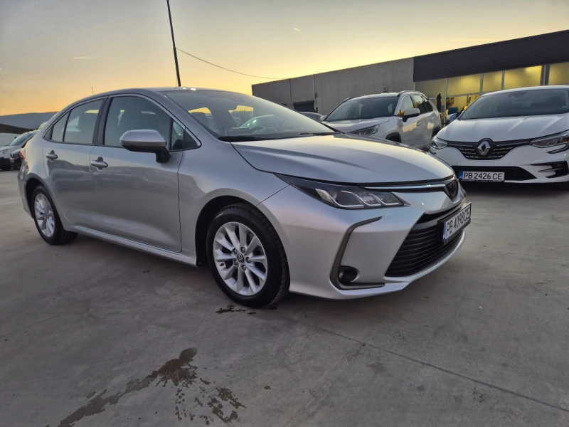 Toyota Corolla  EXECUTIVE-КАМЕРА 1.6 M/T, снимка 7 - Автомобили и джипове - 52420782