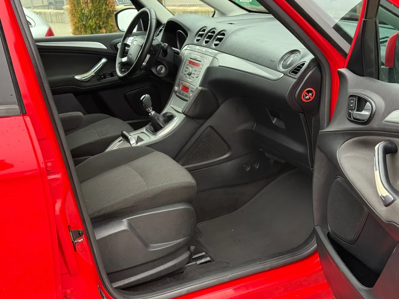 Ford Galaxy 2.0TDCi 140к.с * Климатроник* , снимка 11 - Автомобили и джипове - 52480774