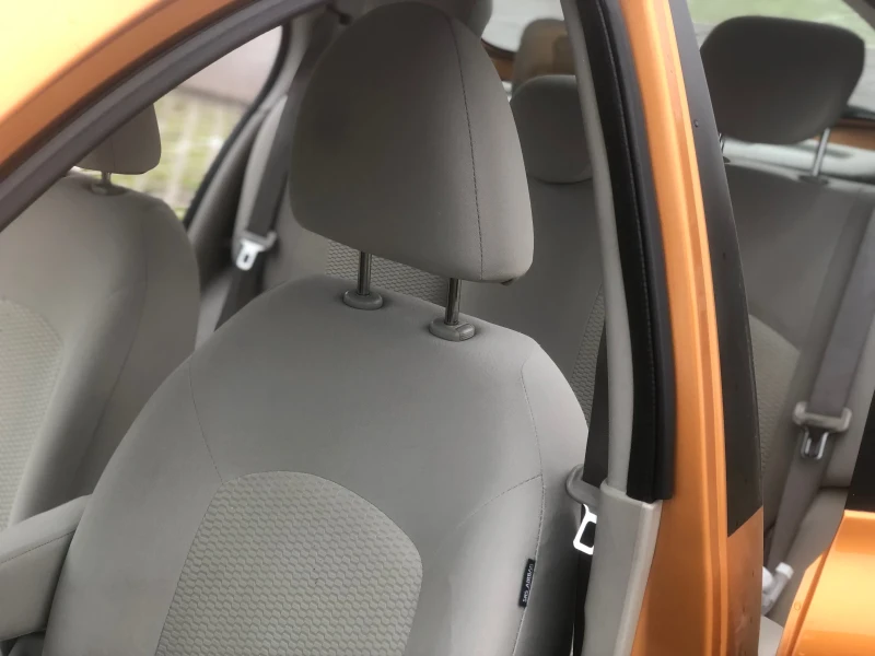 Nissan Micra Автомат* Навигация, снимка 11 - Автомобили и джипове - 52572781