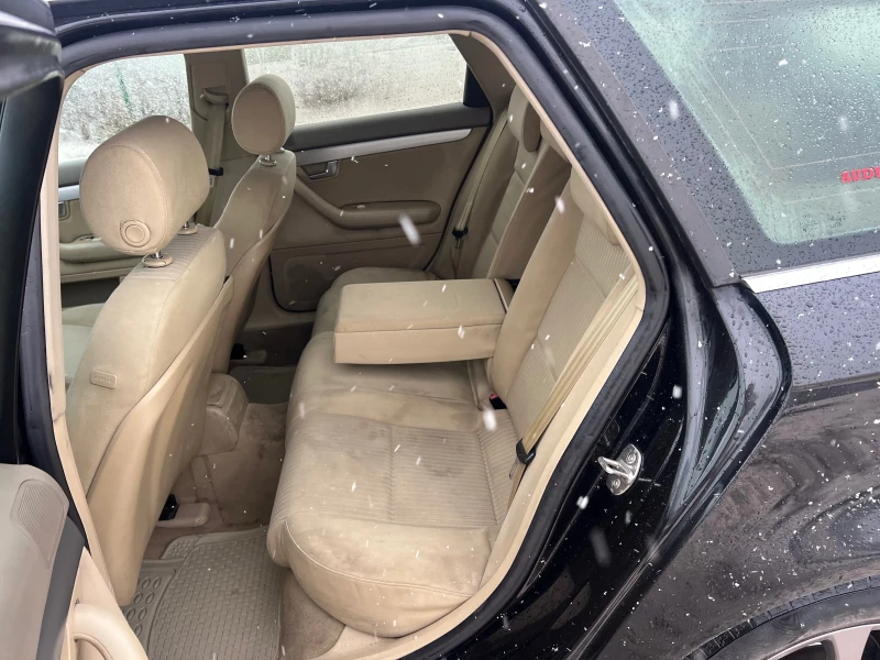 Audi A4 2.0 dizel, снимка 12 - Автомобили и джипове - 53305741