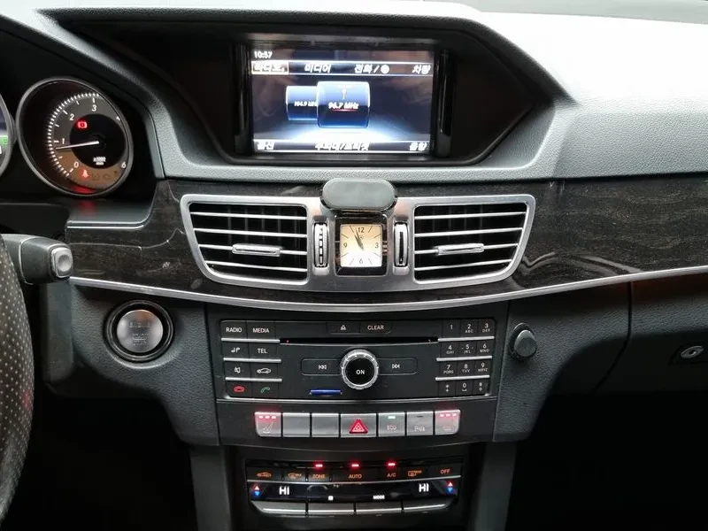 Mercedes-Benz E 220 | Mobile.bg � ����������� 14