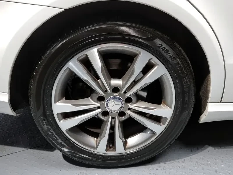 Mercedes-Benz E 220 | Mobile.bg � ����������� 5