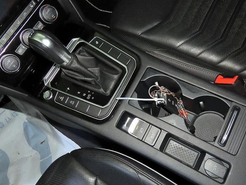 VW Arteon 2.0 TDI Prestige| 140�.�.| ���.��������� | Mobile.bg � ����������� 12