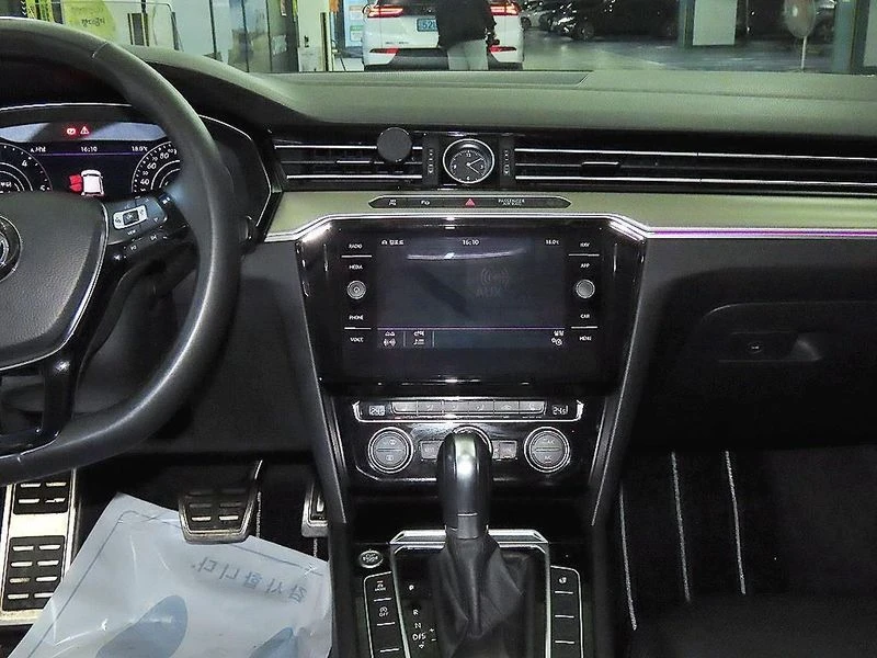 VW Arteon 2.0 TDI Prestige| 140�.�.| ���.��������� | Mobile.bg � ����������� 11