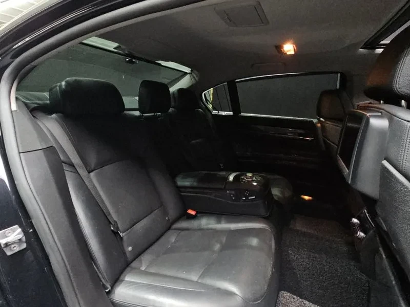 BMW 730, снимка 13 - Автомобили и джипове - 55176169
