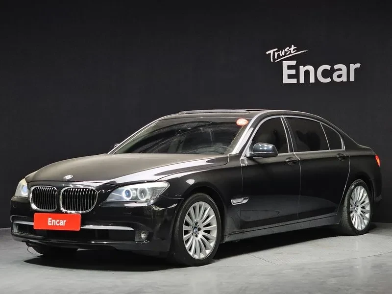 BMW 730