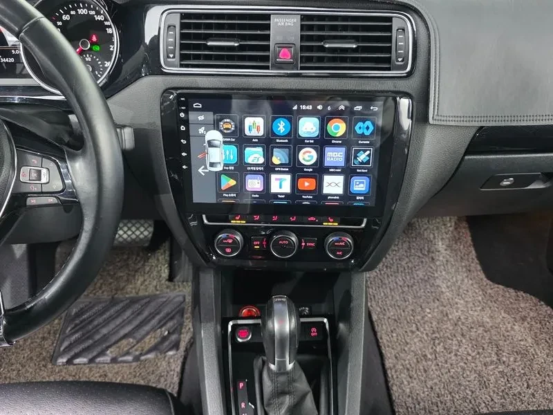 VW Jetta 2.0 Tdi Bluemotion Premium 6Th Generation | Mobile.bg � ����������� 15