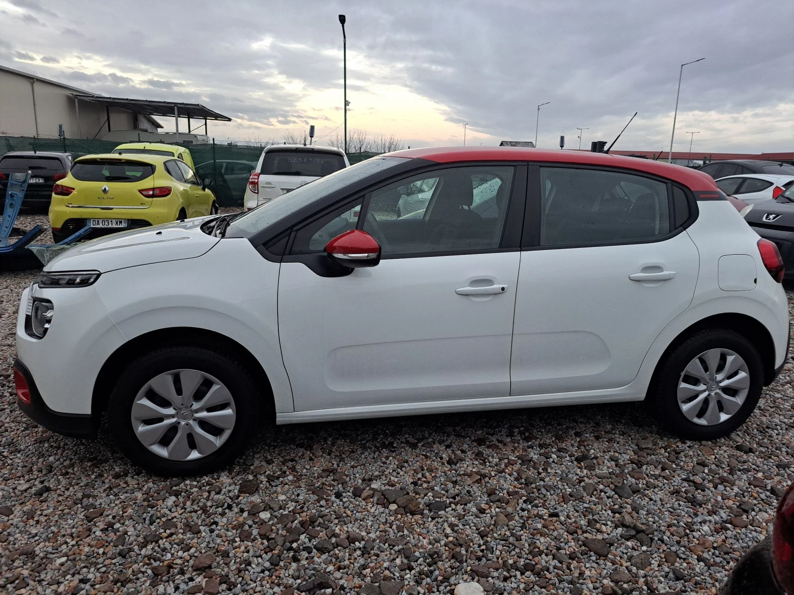 Citroen C3 1.2 i - изображение 3