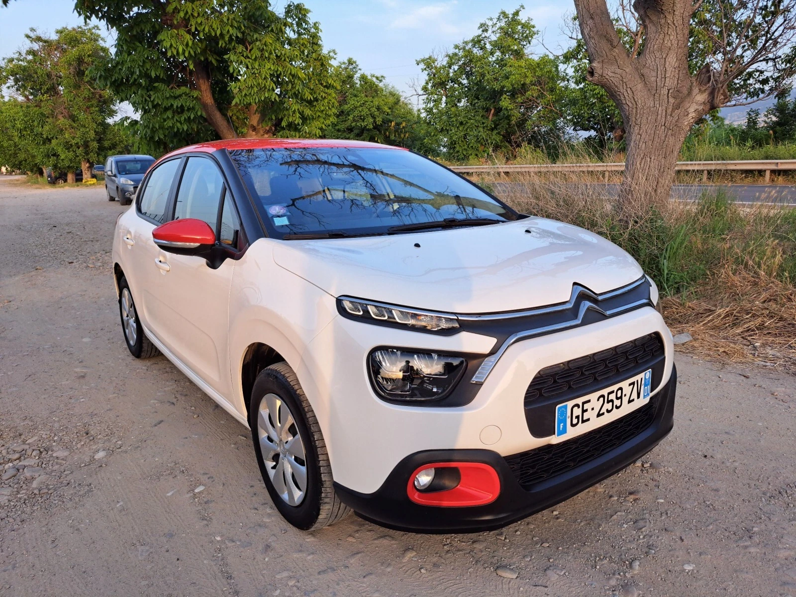 Citroen C3 1.2 i - изображение 8