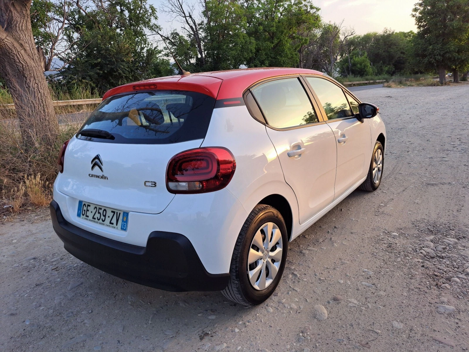 Citroen C3 1.2 i - изображение 6