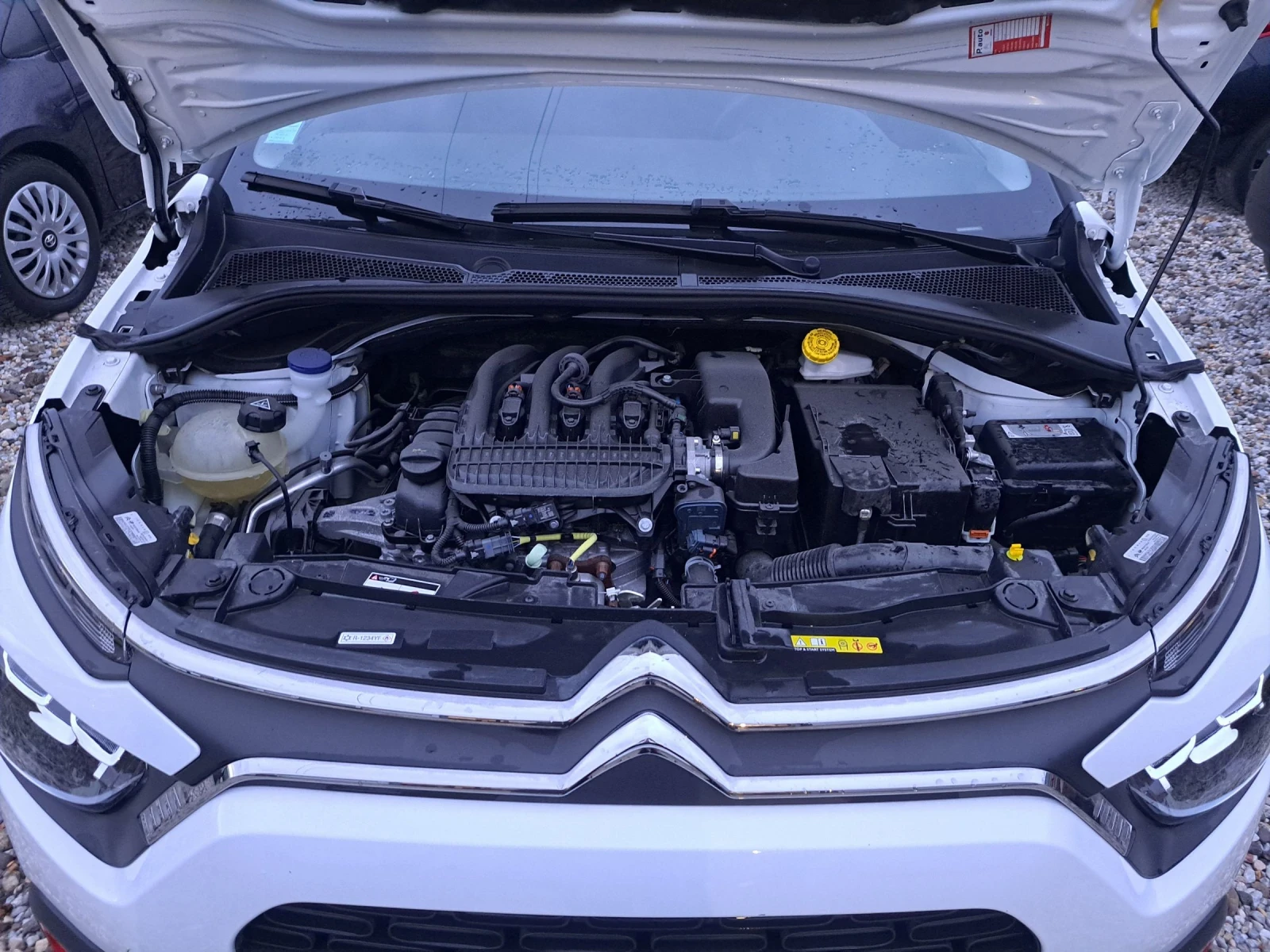 Citroen C3 1.2 i  ! | Mobile.bg   16