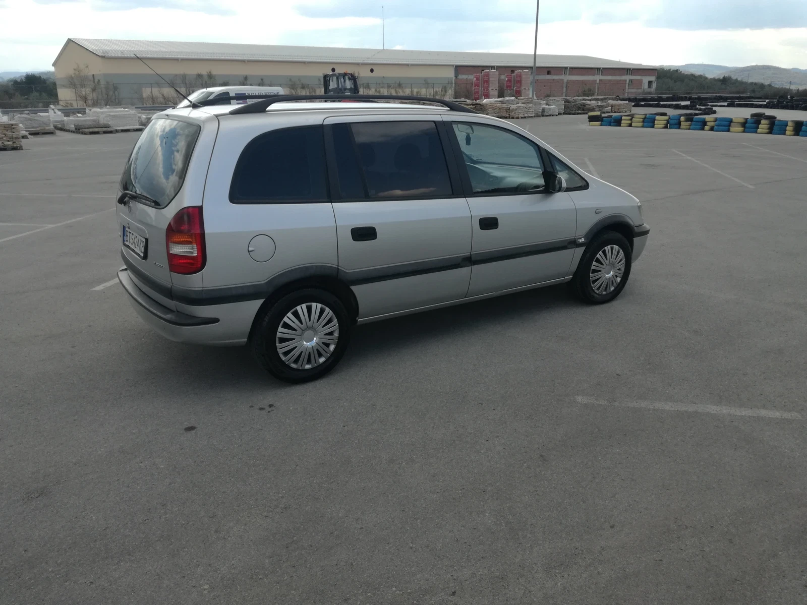 Opel Zafira  - изображение 3