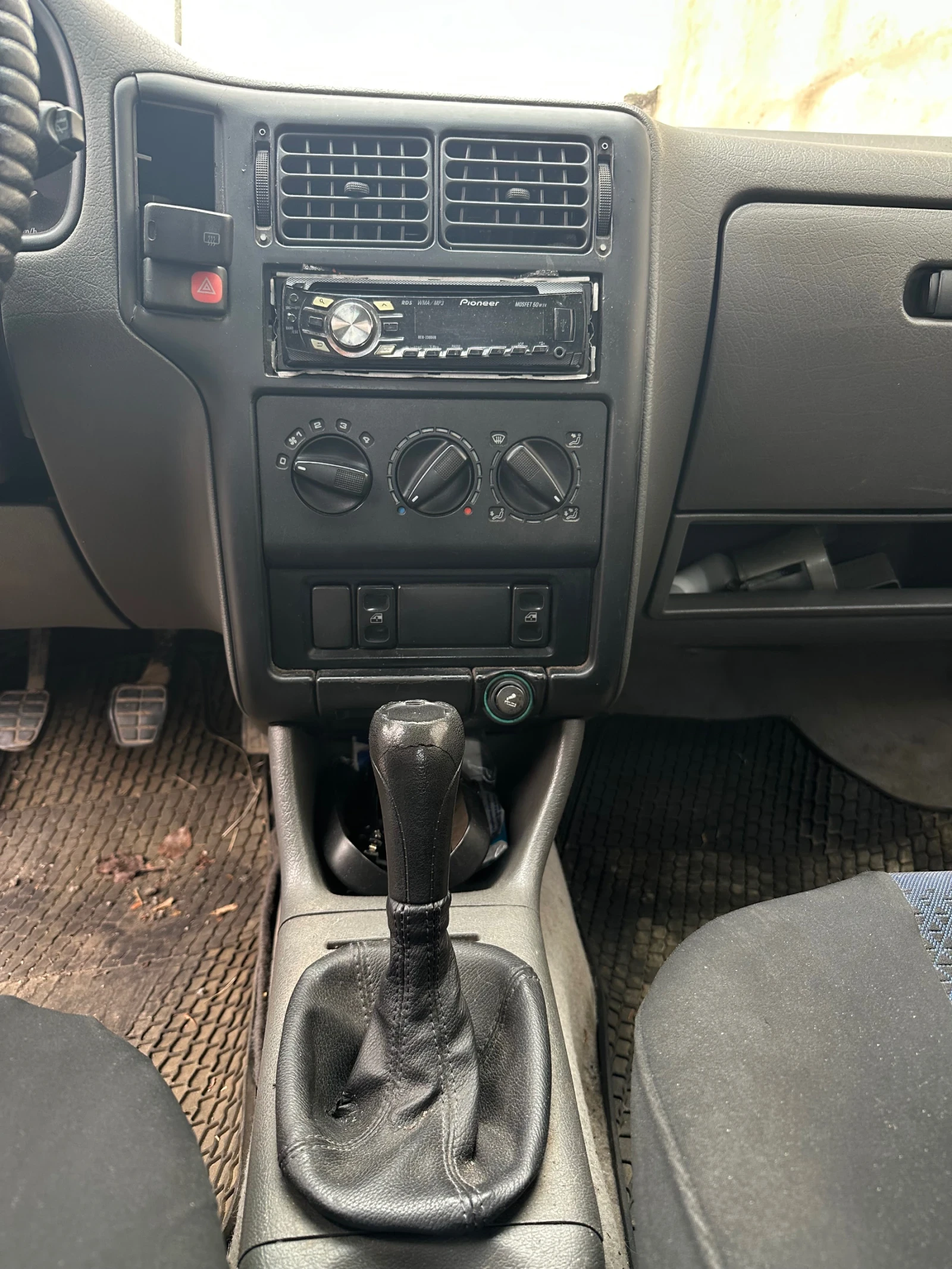 VW Polo  - изображение 9