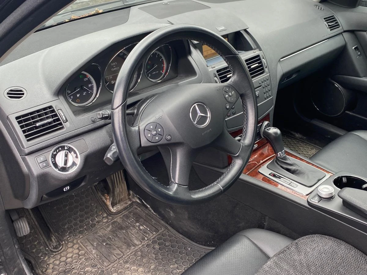 Mercedes-Benz C 250 * CARFAX * АВТОКРЕДИТ - изображение 6