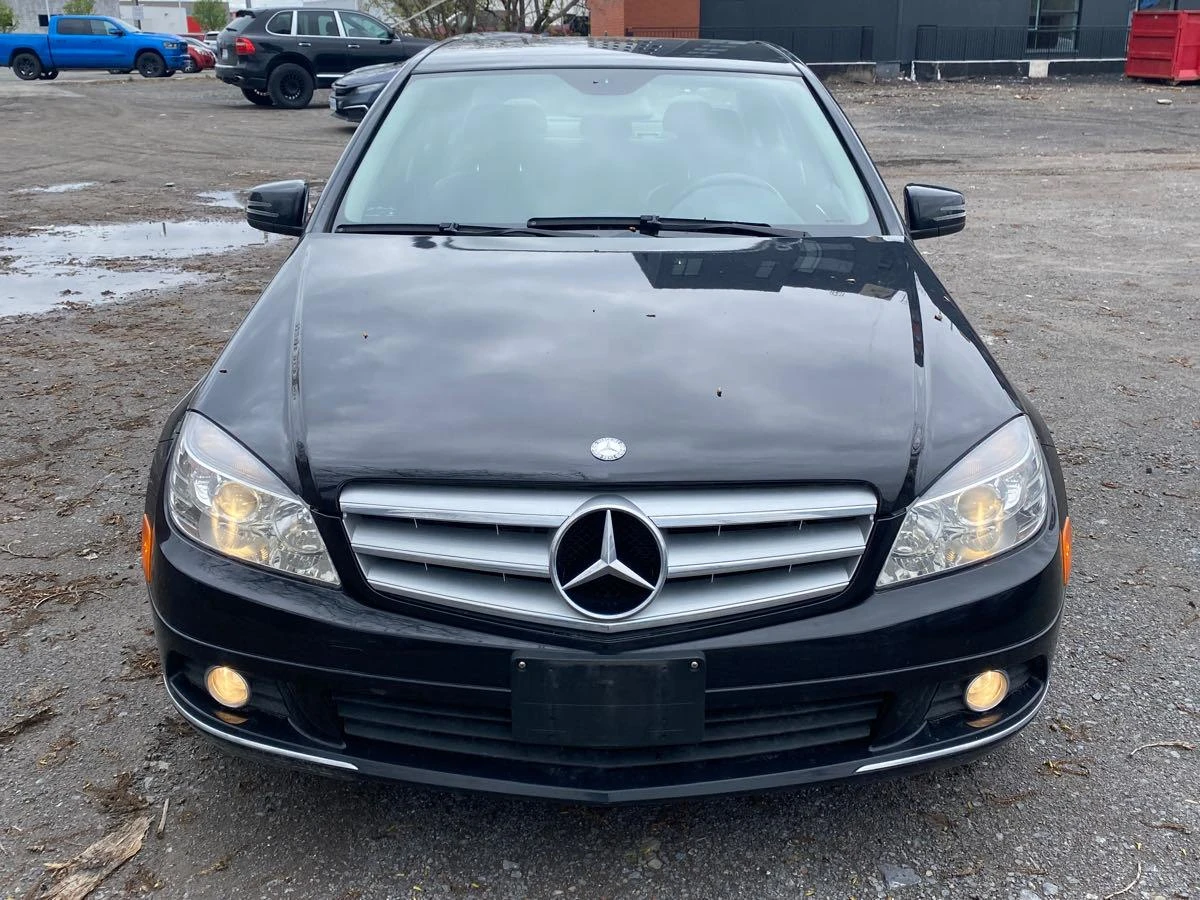 Mercedes-Benz C 250 * CARFAX * АВТОКРЕДИТ - изображение 2