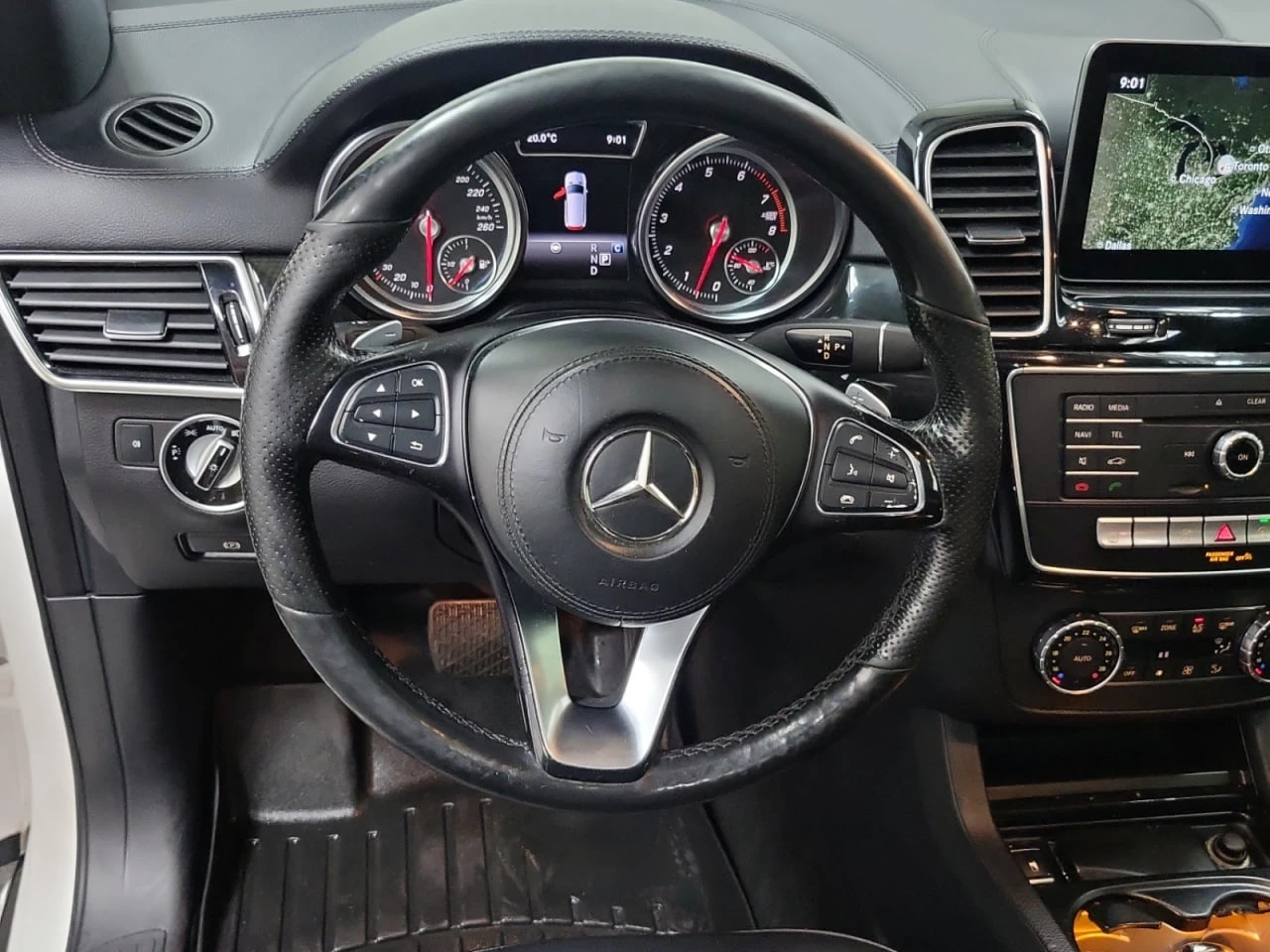 Mercedes-Benz GLS 450 * АВТО КРЕДИТ* ЦЕНА ДО БГ * CARFAX *  - изображение 10