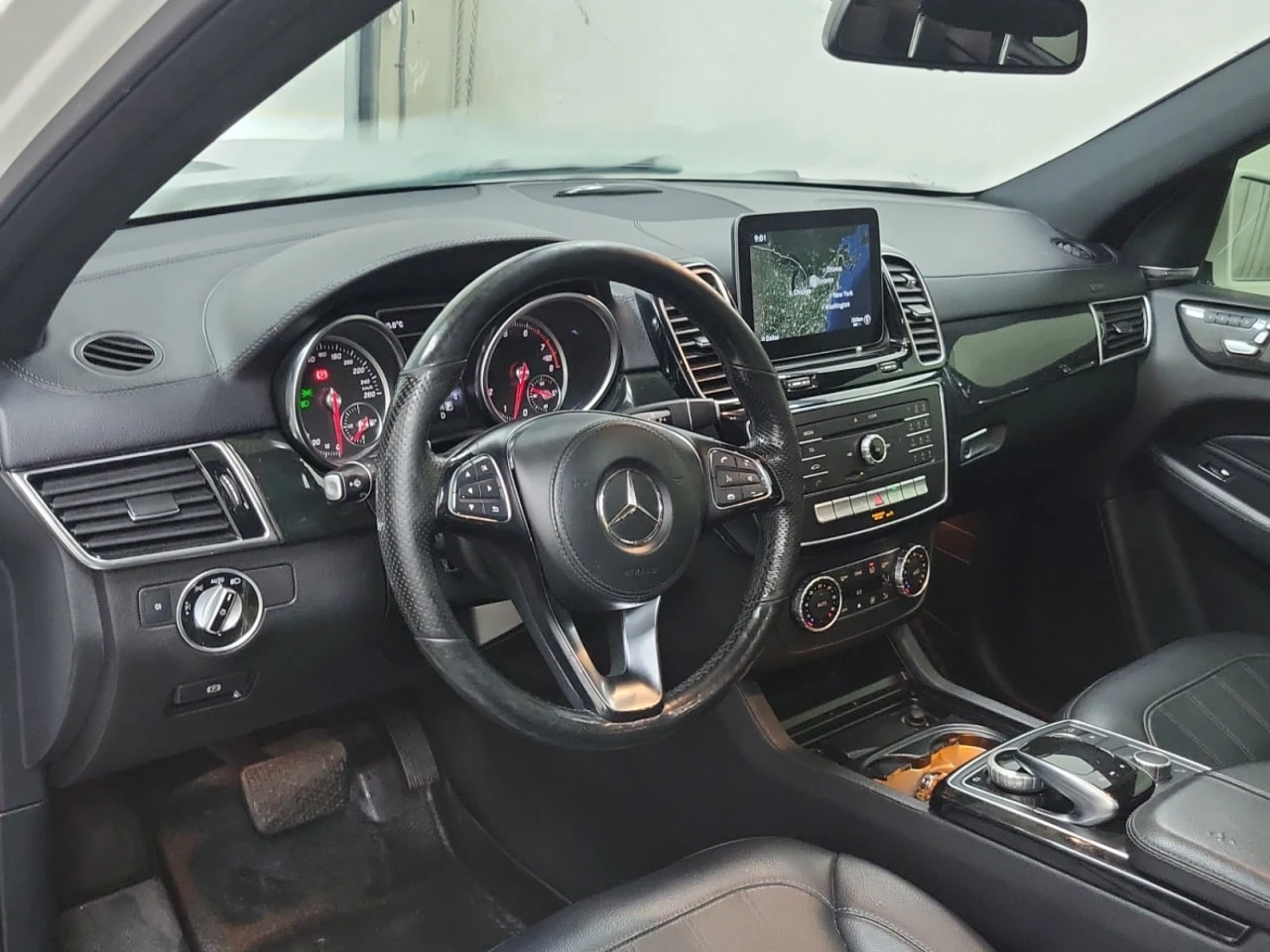 Mercedes-Benz GLS 450 * АВТО КРЕДИТ* ЦЕНА ДО БГ * CARFAX *  - изображение 9