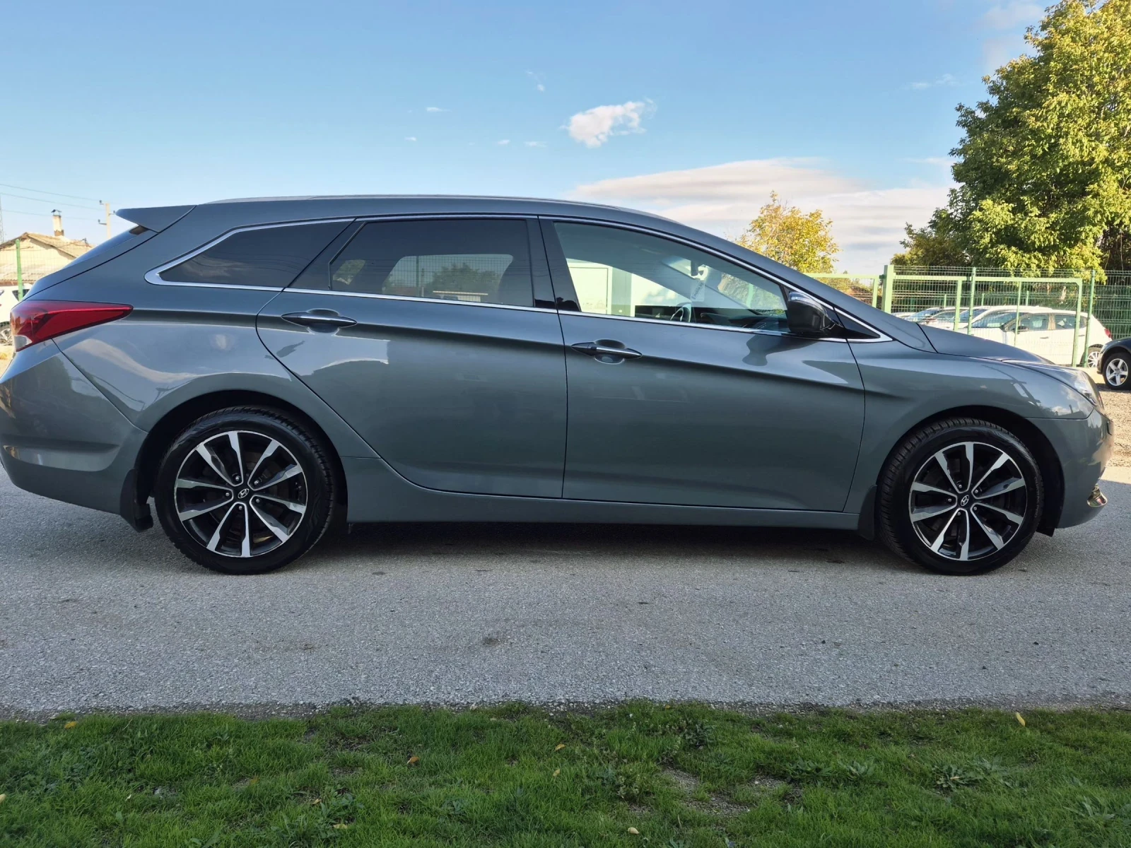 Hyundai I40 1.7CRDI AVTOMAT FACE - изображение 4