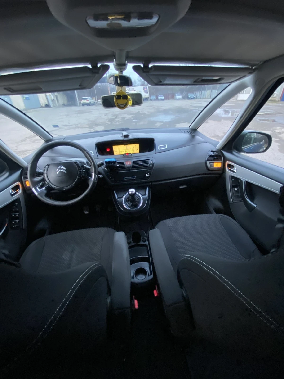 Citroen C4 Picasso  - изображение 7