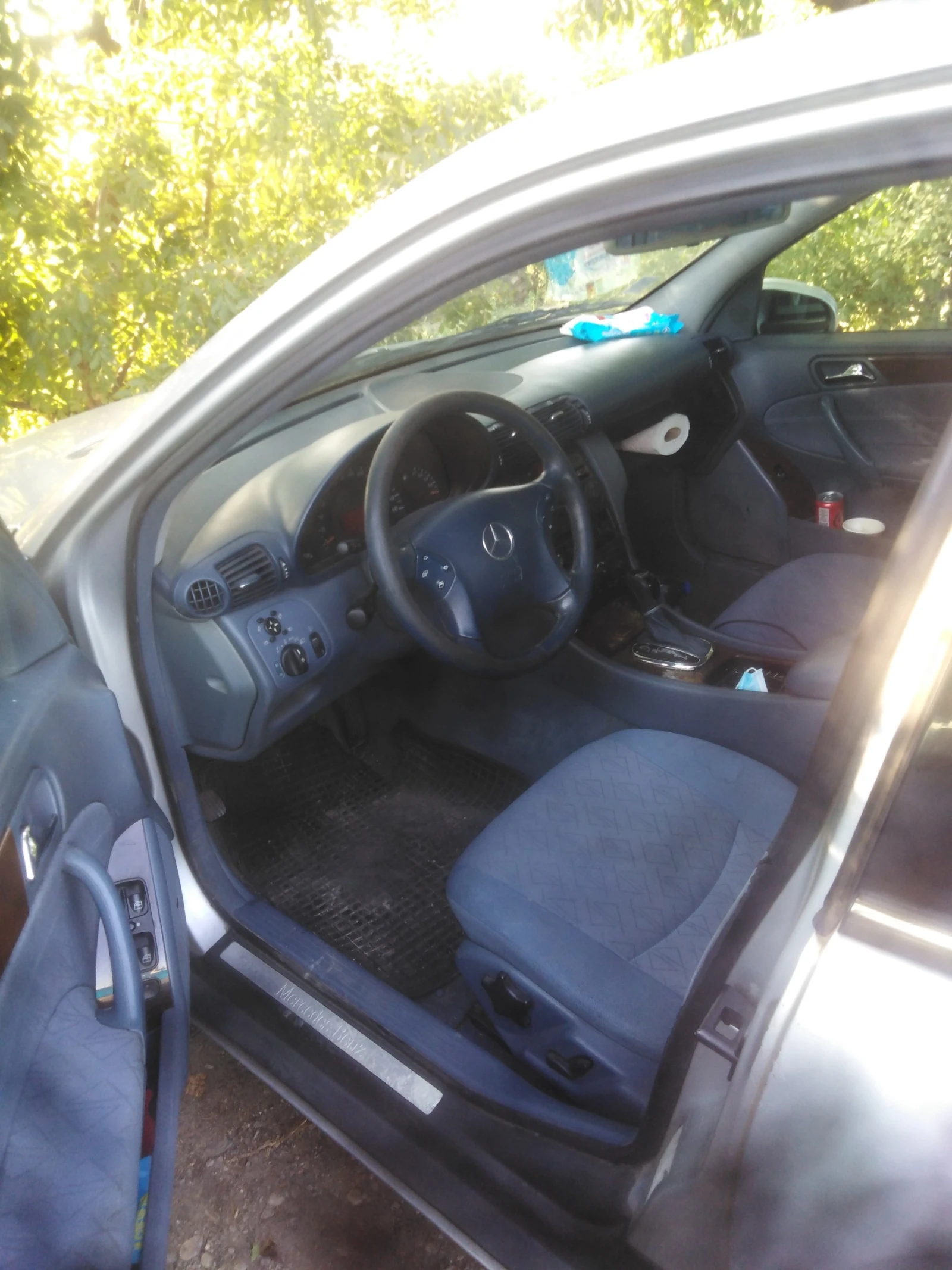 Mercedes-Benz C 200, снимка 2 - Автомобили и джипове - 53914953