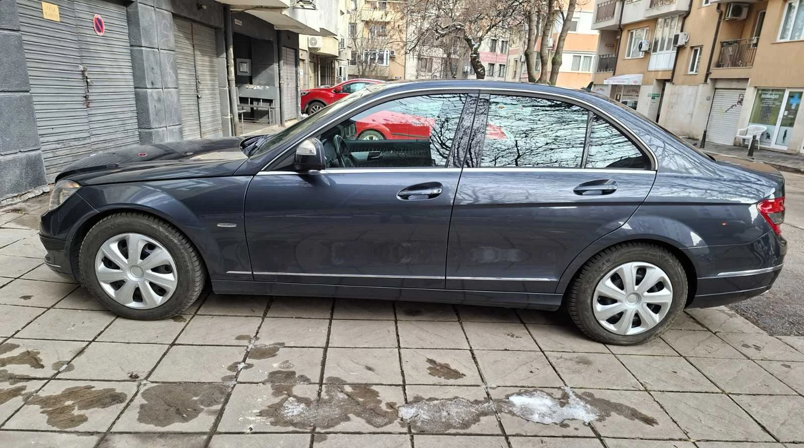 Mercedes-Benz C 220 CDI, снимка 2 - Автомобили и джипове - 53922216