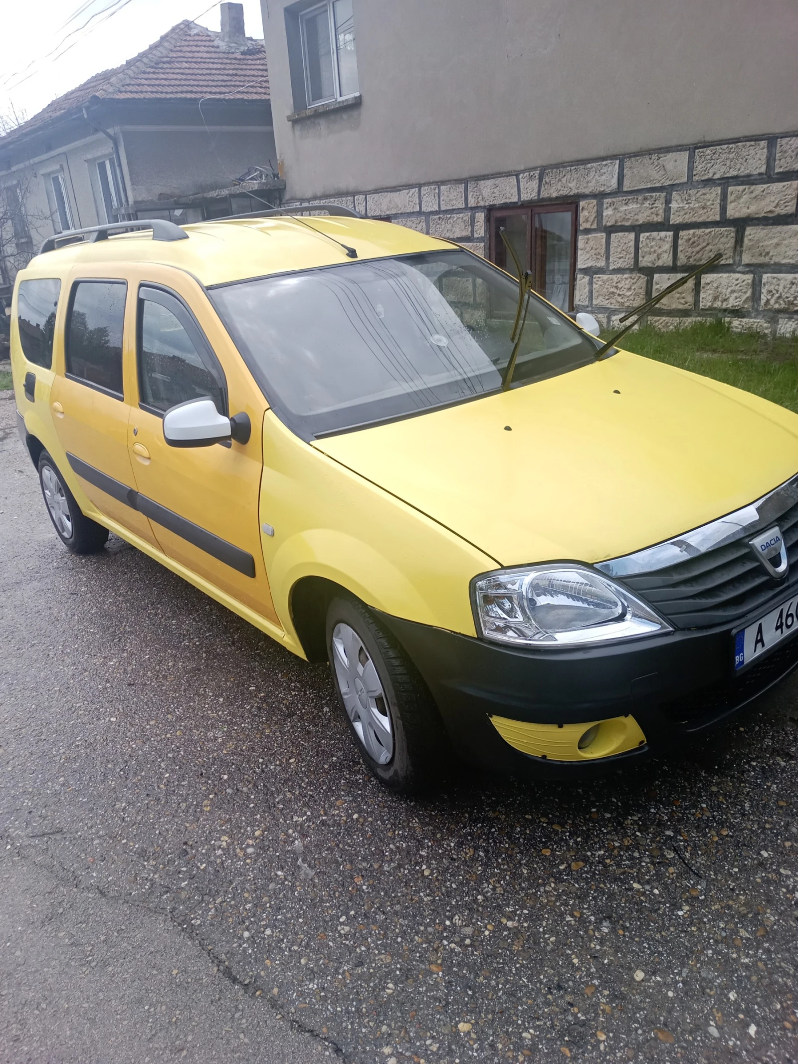 Dacia Logan, снимка 7 - Автомобили и джипове - 54151610