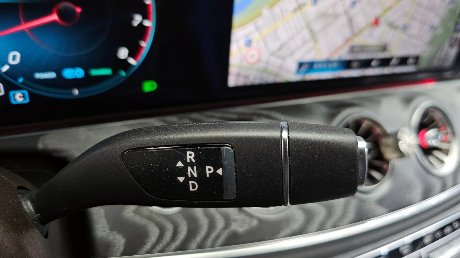 Mercedes-Benz CLS 450 AMG PK* DIGITAL* 9G* BURMASTER* HEAD-UP* КРАЙНА ЦЕ, снимка 13 - Автомобили и джипове - 54167979