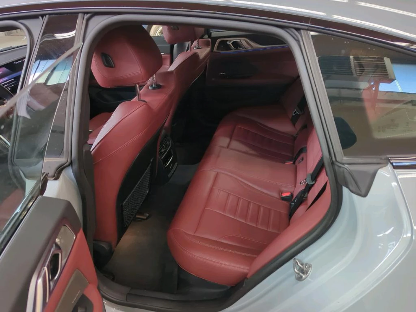 BMW i4 M 50 - xDrive - Electric, снимка 9 - Автомобили и джипове - 54293713