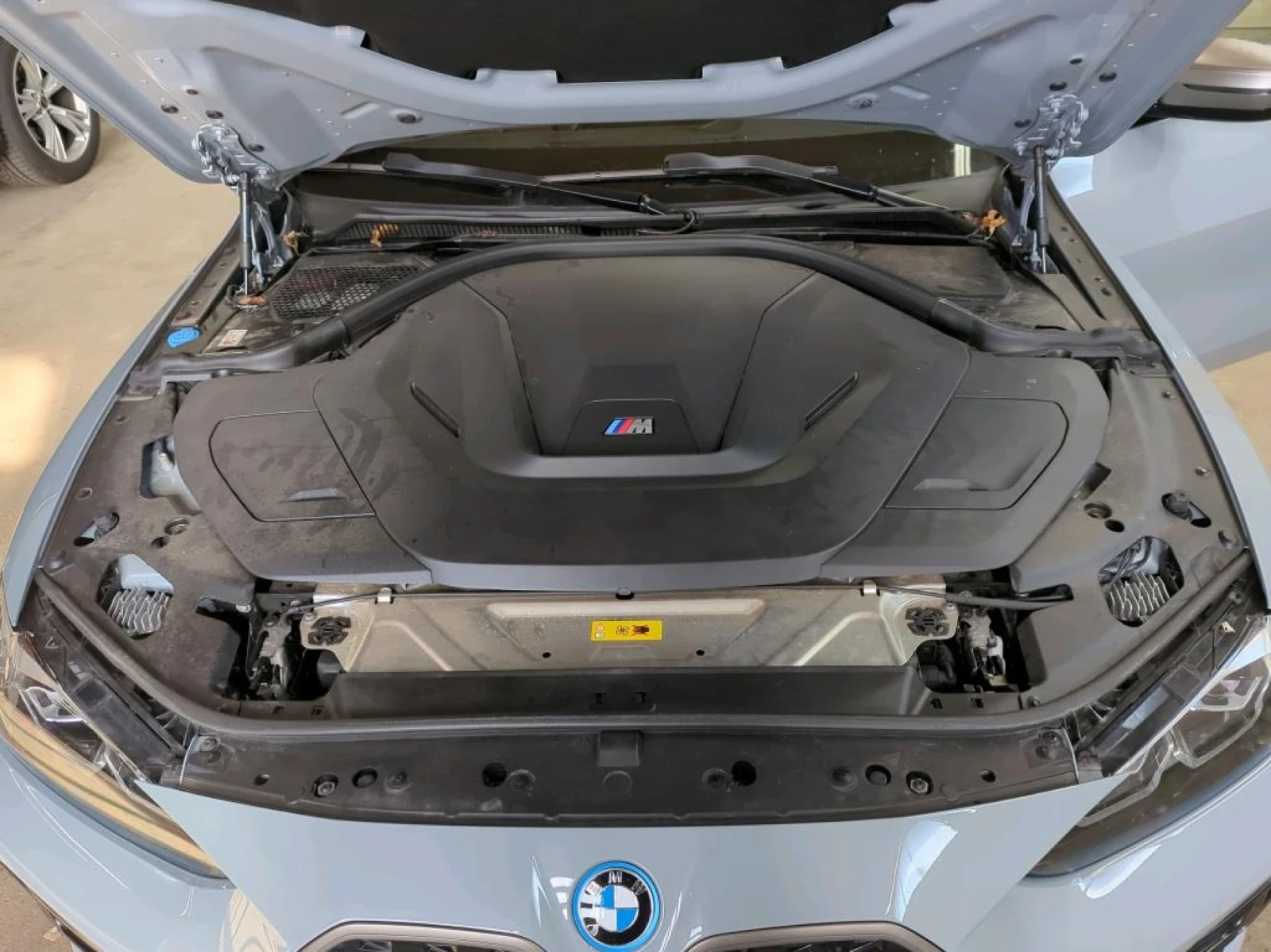BMW i4 M 50 - xDrive - Electric, снимка 10 - Автомобили и джипове - 54293713