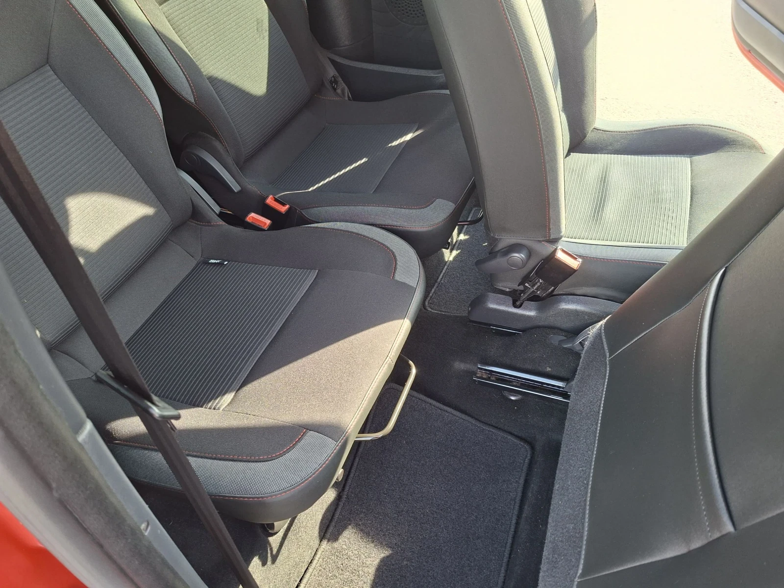 Renault Twingo 1.2 /75kс, снимка 14 - Автомобили и джипове - 54351012