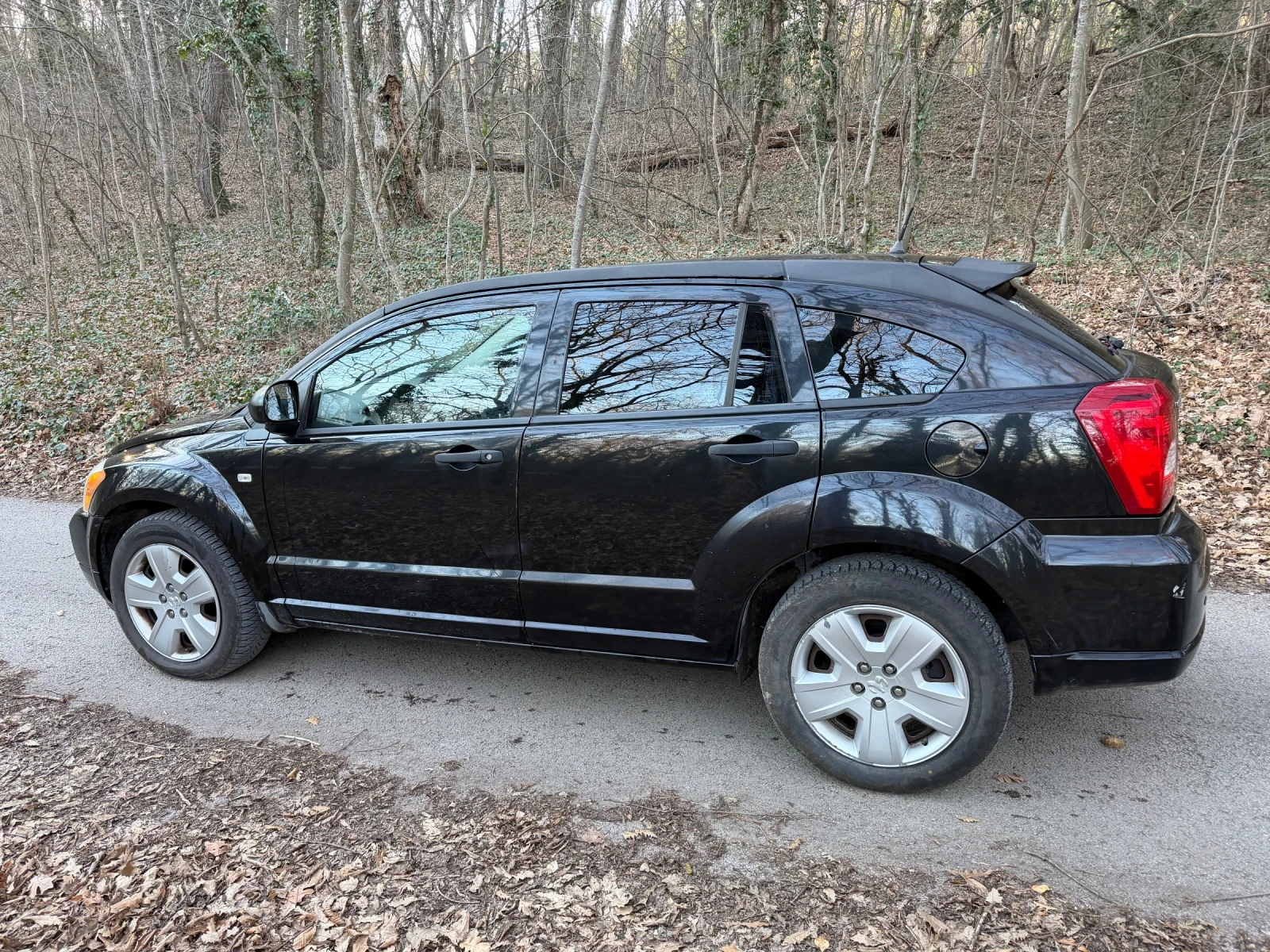 VW Passat Dodge Caliber 2.0 TDI, снимка 2 - Автомобили и джипове - 54558756