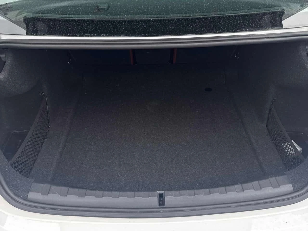 BMW 330 330i xDrive  CARFAX | Mobile.bg � ����������� 13