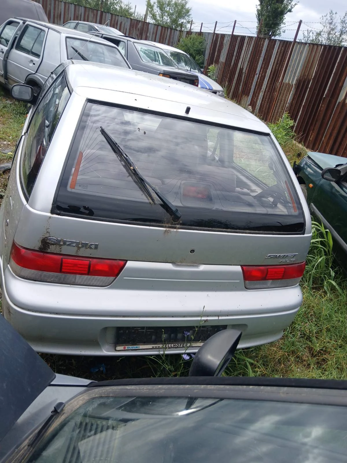 Suzuki Swift, снимка 4 - Автомобили и джипове - 55141280