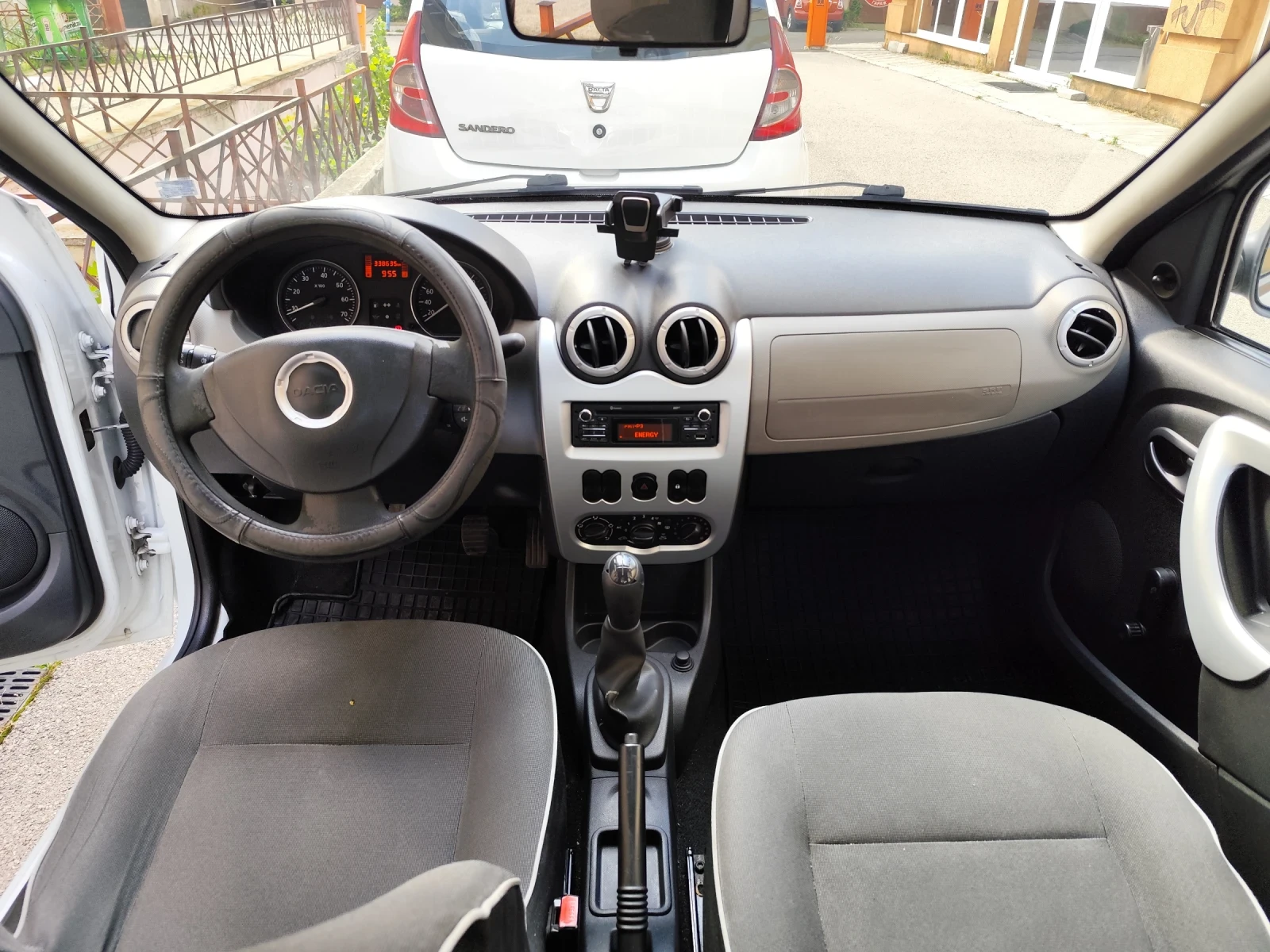Dacia Logan 1.5dci N1, снимка 7 - Автомобили и джипове - 55387254