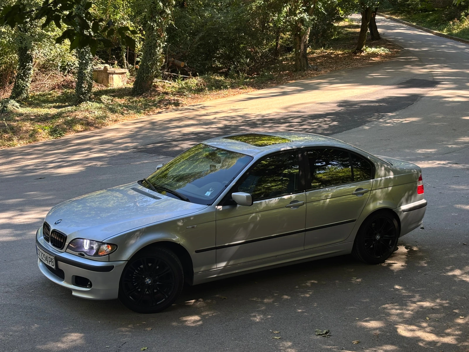 BMW 320 2.2, снимка 2 - Автомобили и джипове - 55979543