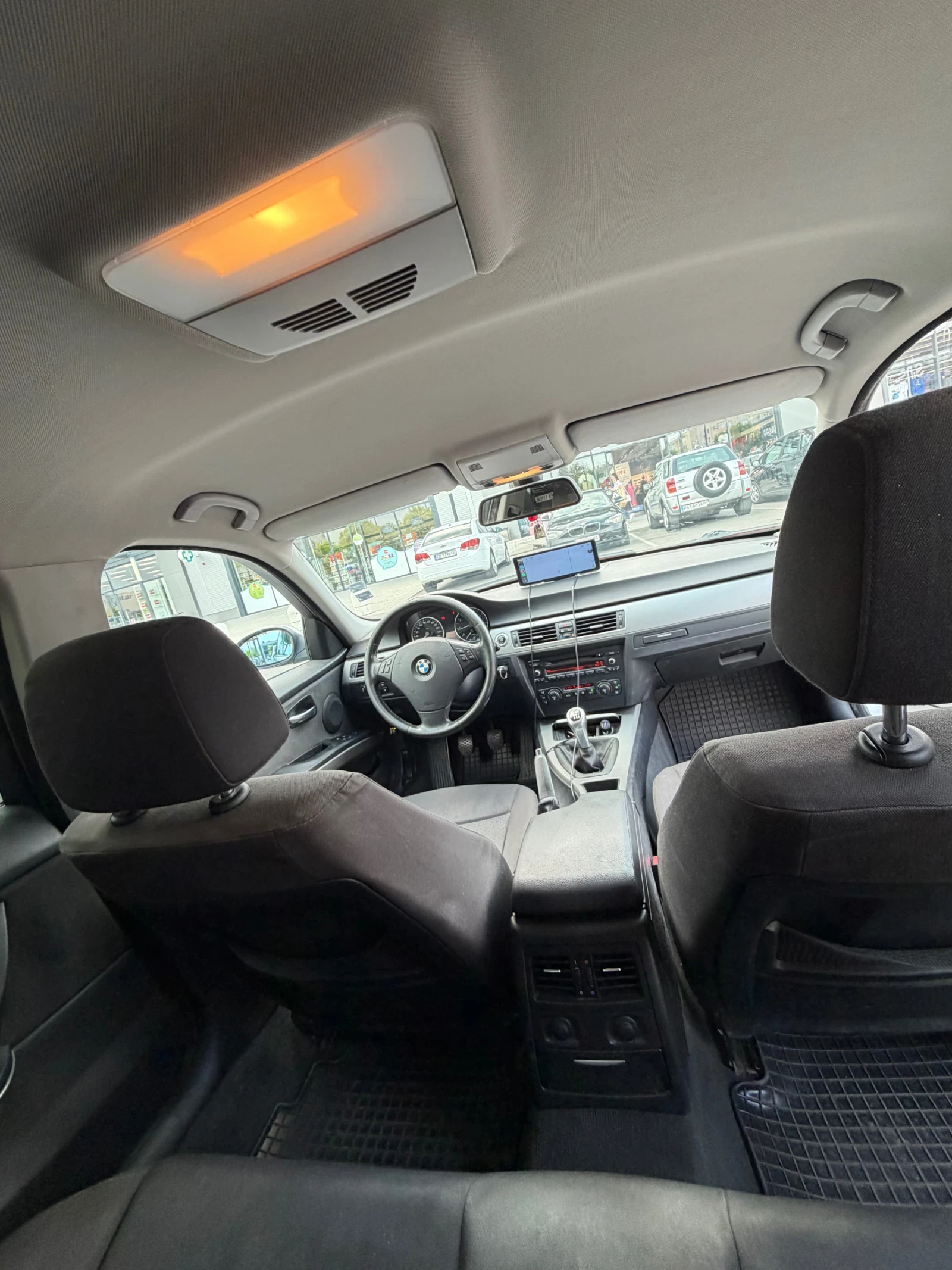 BMW 320 LPG, снимка 10 - Автомобили и джипове - 56106236