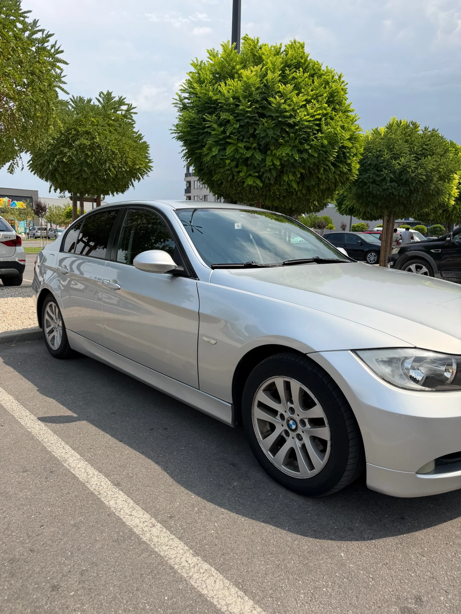 BMW 320 LPG, снимка 5 - Автомобили и джипове - 56106236
