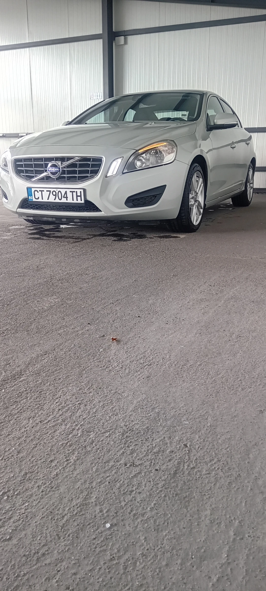 Volvo S60, снимка 3 - Автомобили и джипове - 56367333