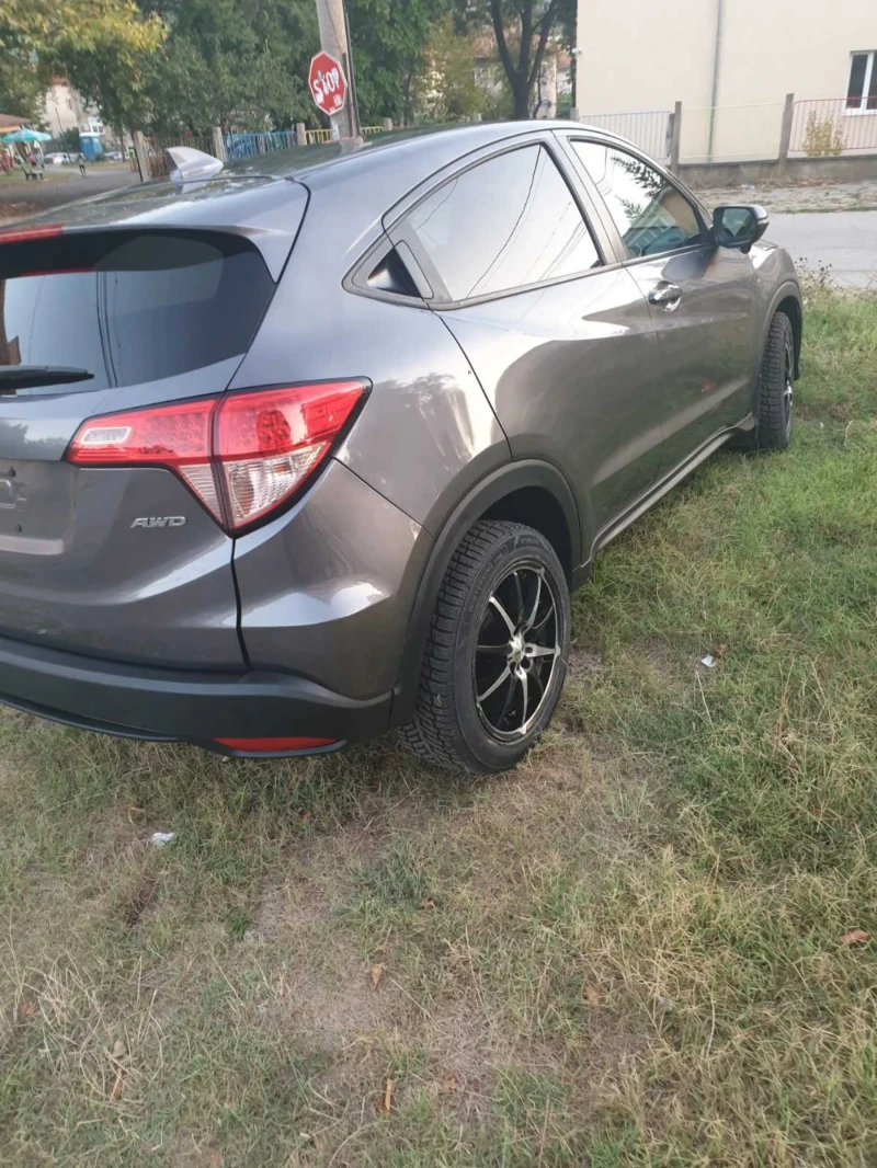 Honda Hr-v 1.8i 4x4, снимка 3 - Автомобили и джипове - 47218532