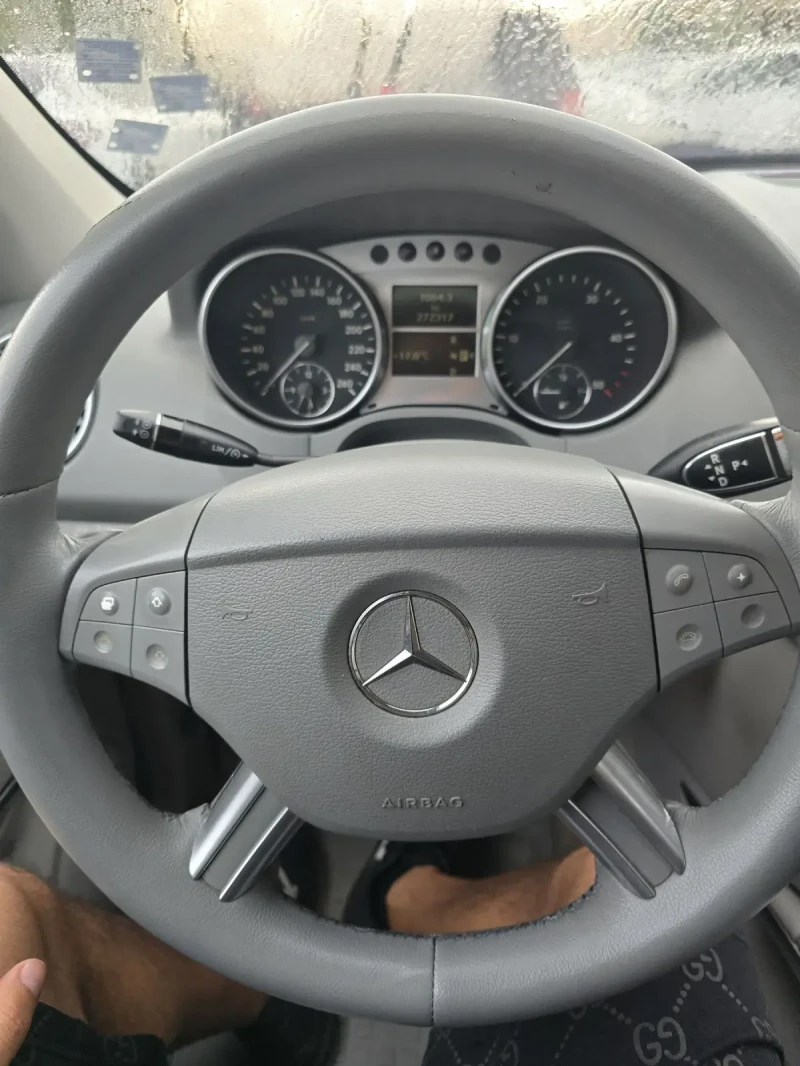 Mercedes-Benz ML 320, снимка 8 - Автомобили и джипове - 47391075