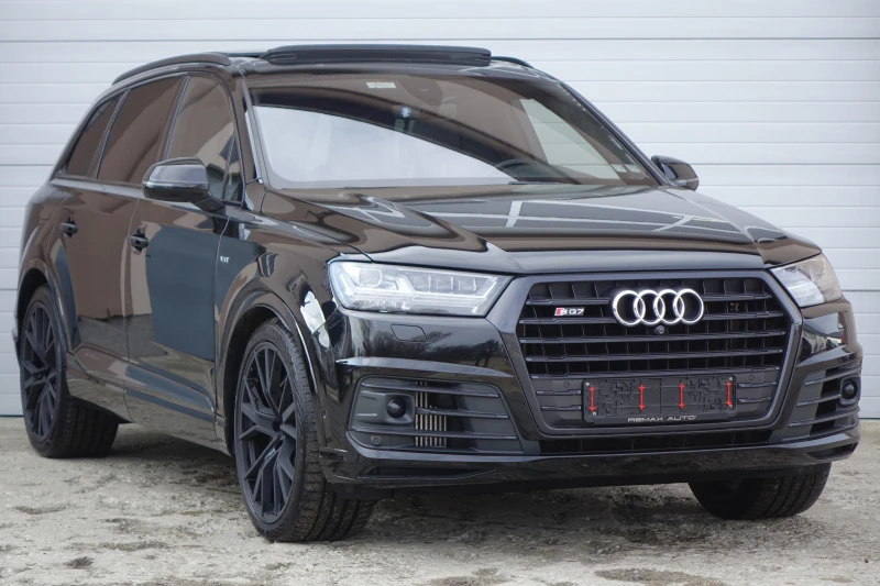 Audi SQ7 3XS-LINE* RS* LED* PANO* 360* , снимка 1 - Автомобили и джипове - 48345536